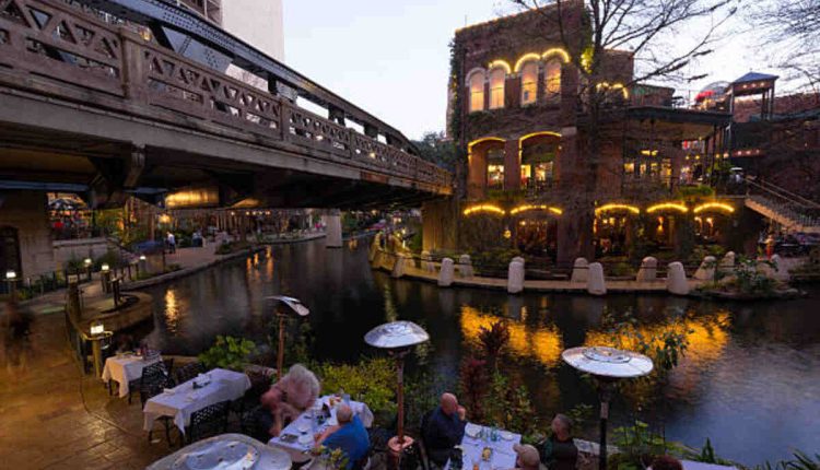 Restaurants Near Longworth Hall