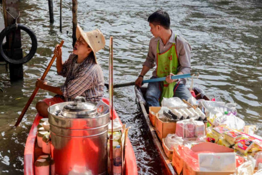 River Delivers - Experience Labor and Delivery in Water
