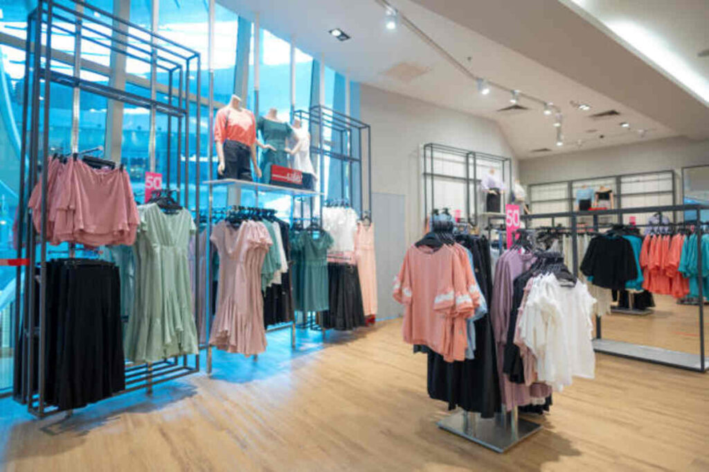 shop women's clothing