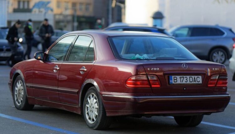 luxury car rental Dubai (3)