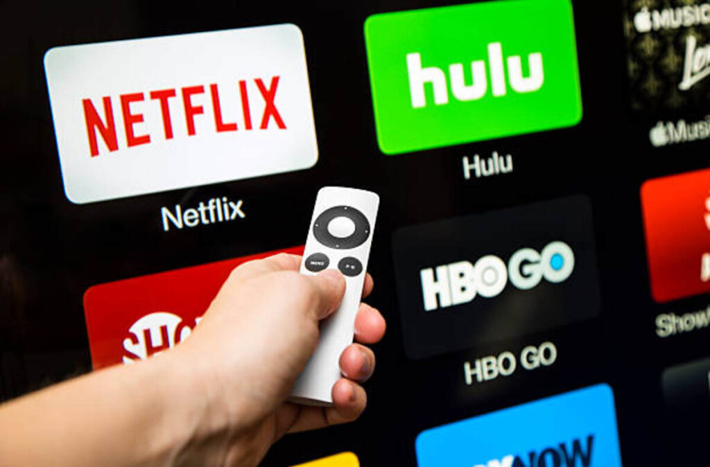 Exploring the Benefits of IPTV Premium Services