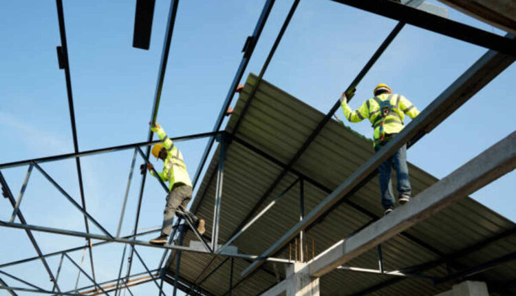 professional roof repair company